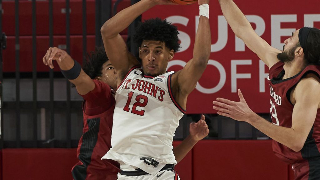 ig_11.30.2024_Harvard_vs._St._John_s_11.30.2024_Harvard_vs._St._John_s_DSC07044