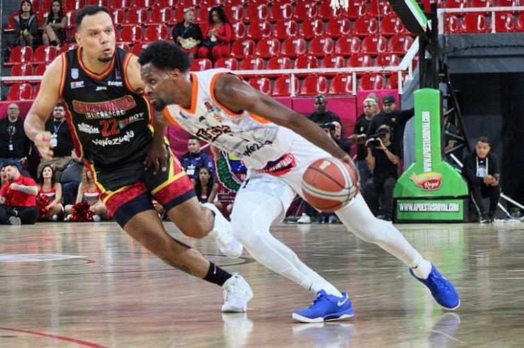 6434c0db-8cdf-408c-b878-fde302a379f2