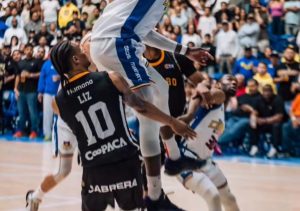 a5002127-cc7a-435b-9676-c974900abd85