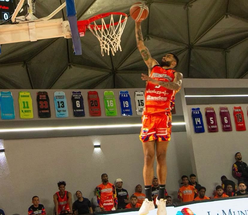 ff0ef425-a4b3-486a-b316-8af57837c2e3