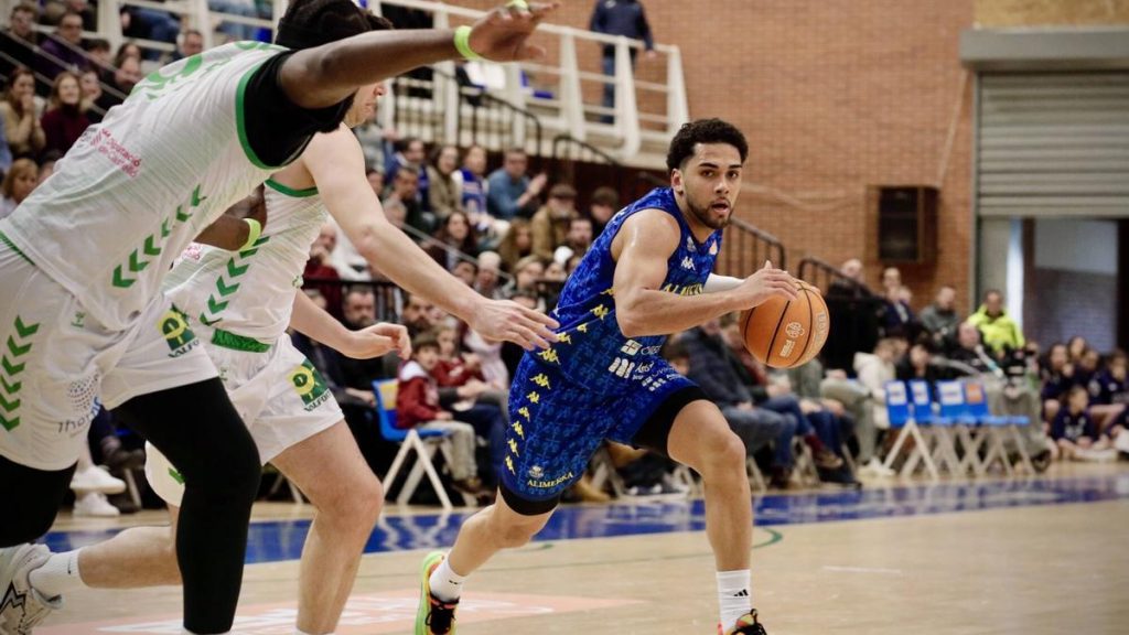 88088494-ede2-493b-bcc5-3f7cf0cb2bef_16-9-discover-aspect-ratio_default_0