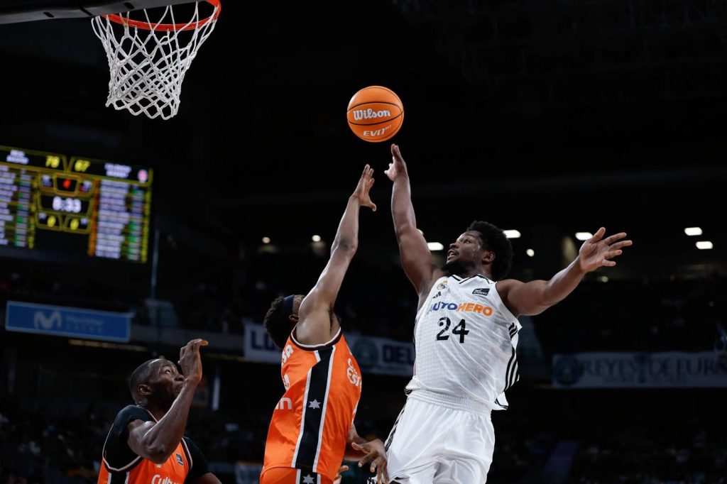 fa7ade08-082a-48c6-8a3d-a41dc975707f