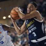 Townes 21 puntos en derrota de Oviedo ante Palencia