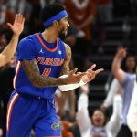 Fland 22 puntos en triunfo de Florida ante Texas