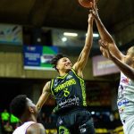 Bautista +20 de valoración en triunfo de Spartans ante Piratas