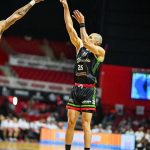 Mendoza cerca del triple-doble en victoria de Santeros ante Piratas