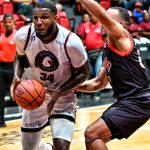 Ferreiras doble-doble en triunfo de Gigantes sobre Leones