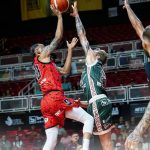 Liz 13 puntos, +20 de valoración en triunfo Piratas sobre Leones