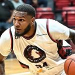Ferreiras doble-doble liderando Gigantes ante Titanes