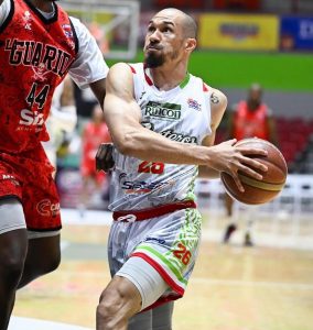 Rigoberto Mendoza