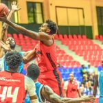 Suero 18 puntos en triunfo de Leones sobre Titanes