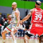 Mendoza lidera Santeros sobre Leones