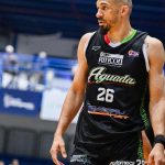 Mendoza +32 de valoración en derrota de Santeros ante Mets