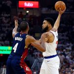 Towns +27 de valoración en tercer triunfo de Knicks ante Cavs