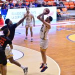 Metros abren fase de eliminación con triunfo sobre Reales