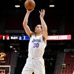 Mañón doble-doble en triunfo de Lakers ante Clippers